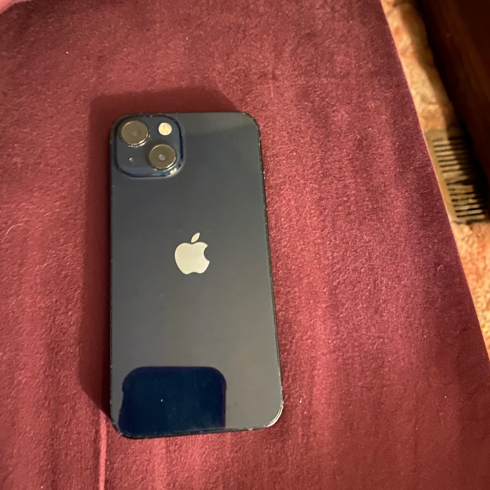 I phone 13 Like new perfect condition